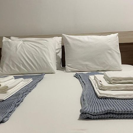West Side Apartment Ohrid Buitenkant foto
