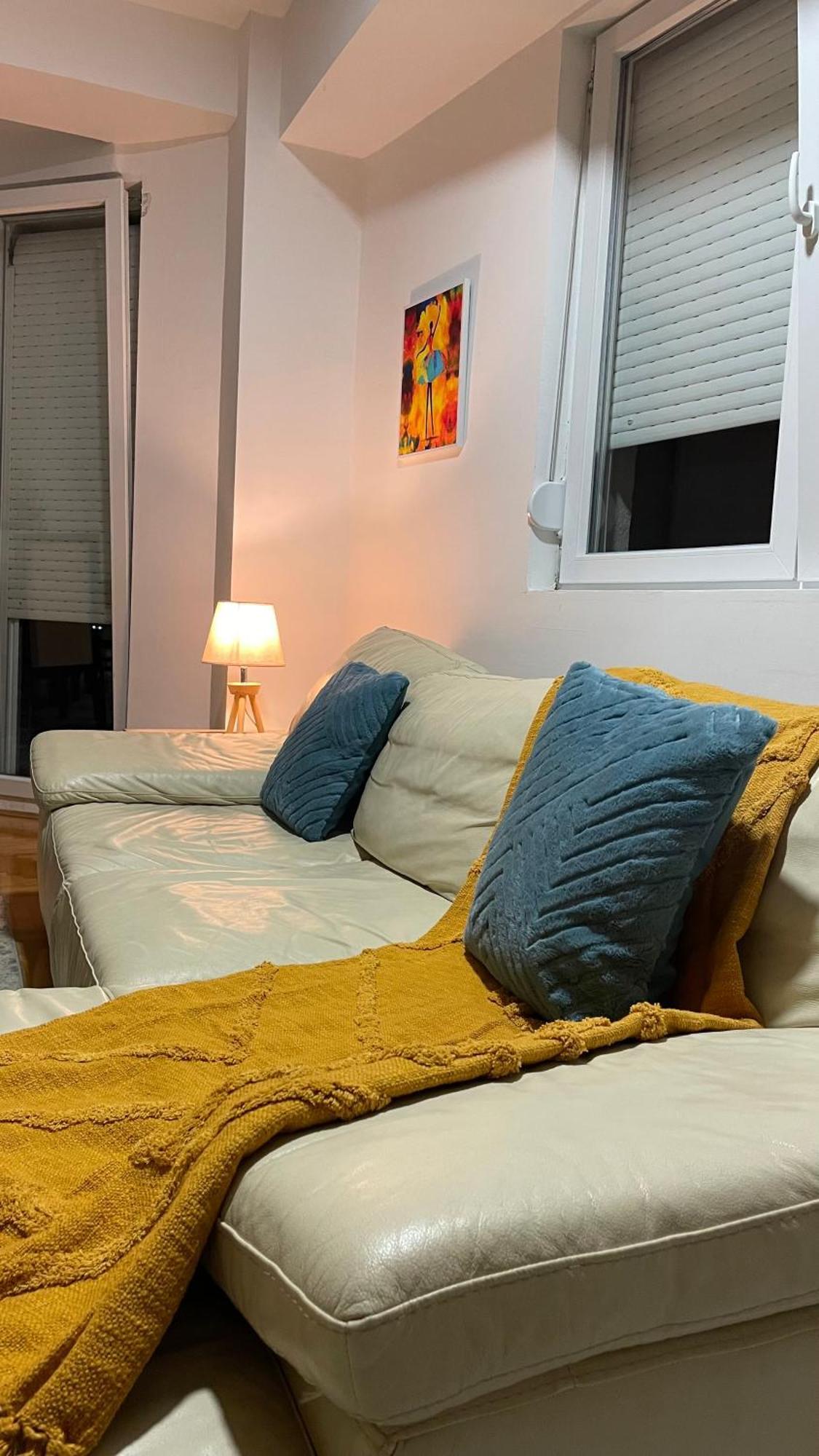 West Side Apartment Ohrid Buitenkant foto