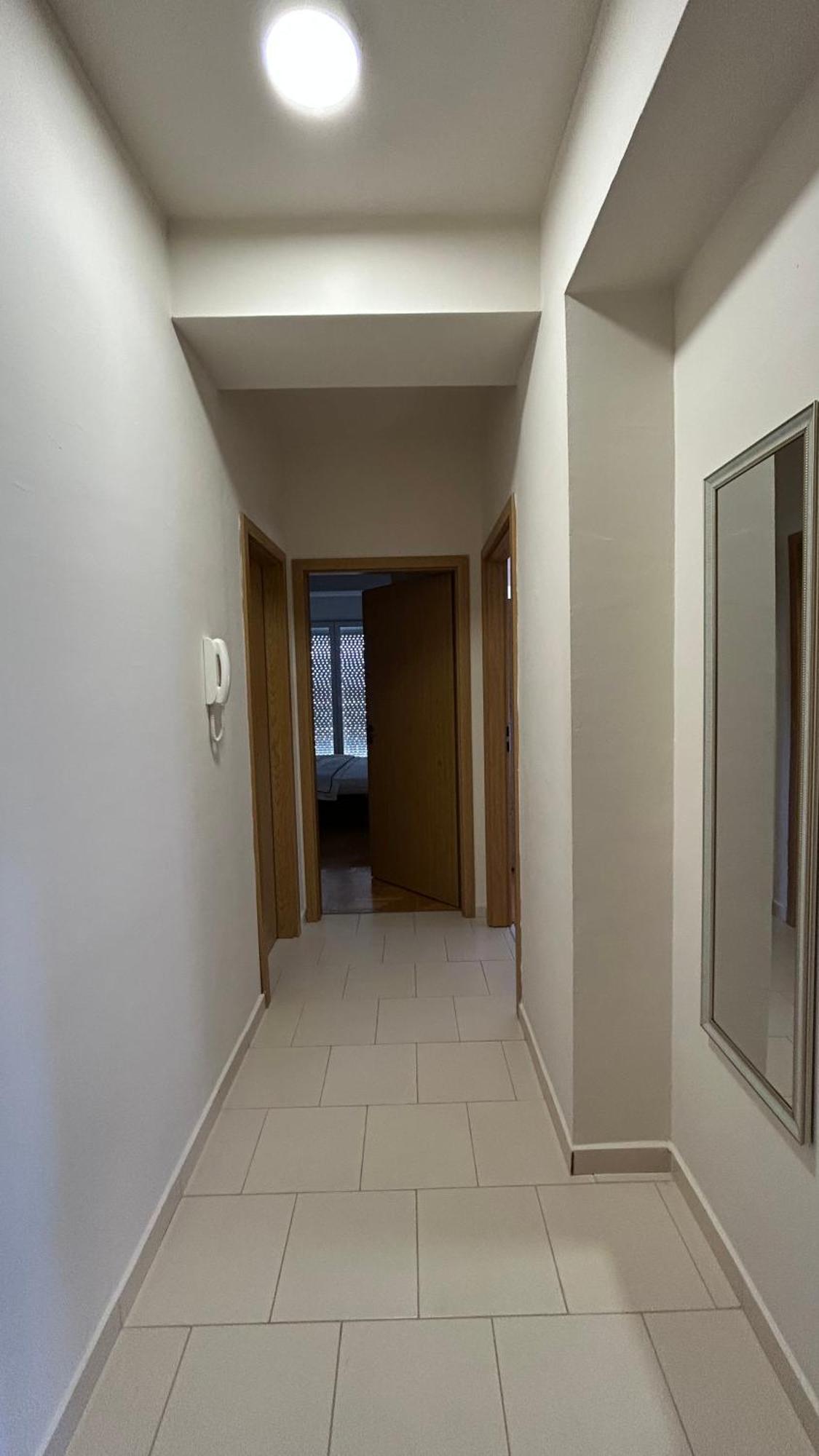 West Side Apartment Ohrid Buitenkant foto